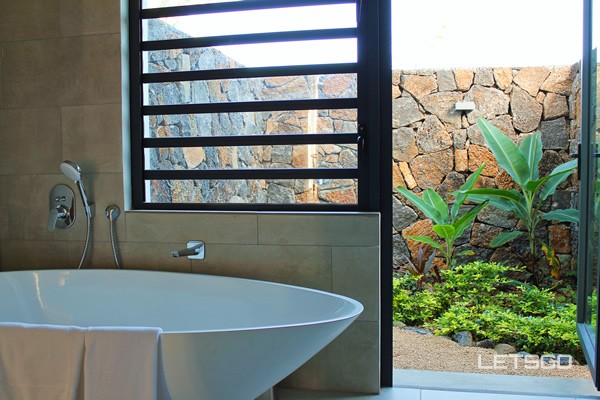 Prestige Master bathroom